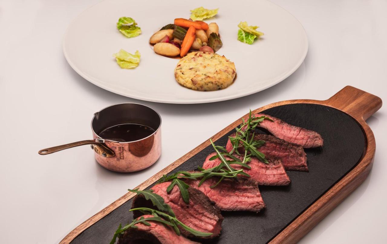 Hotel Bischofhof - Bistro Jasmin Киуза Екстериор снимка