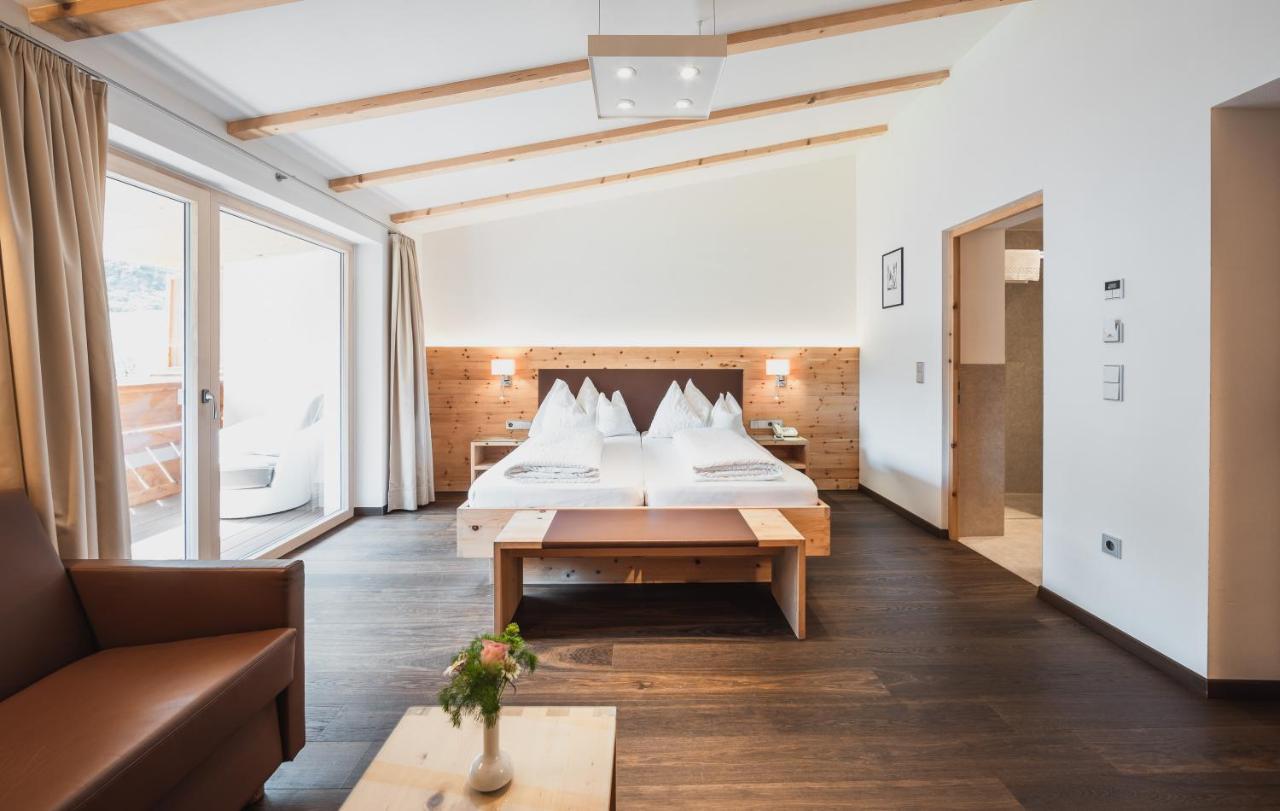 Hotel Bischofhof - Bistro Jasmin Киуза Екстериор снимка