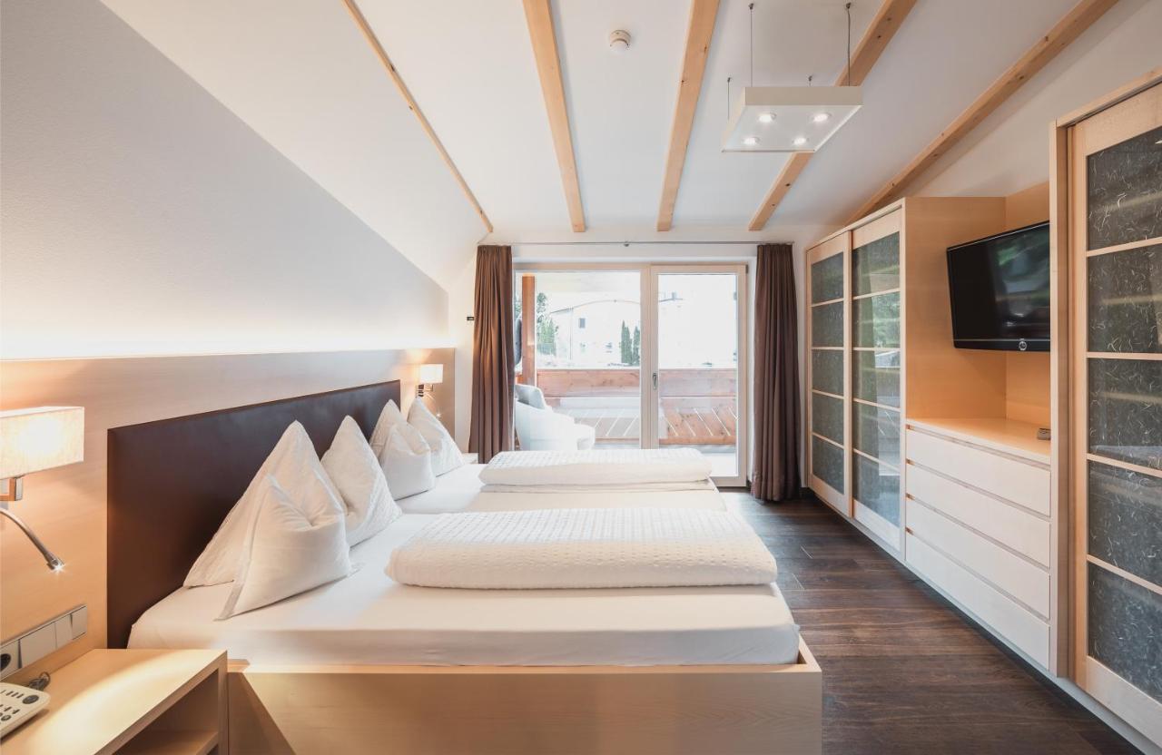 Hotel Bischofhof - Bistro Jasmin Киуза Екстериор снимка