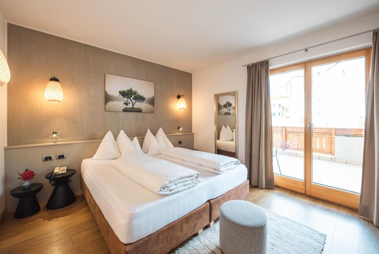 Hotel Bischofhof - Bistro Jasmin Киуза Екстериор снимка