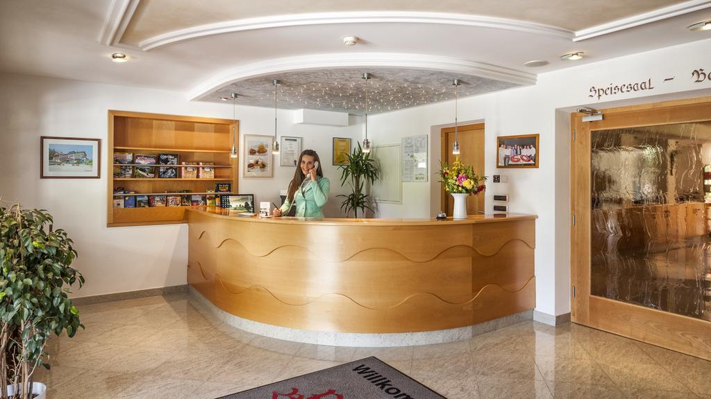 Hotel Bischofhof - Bistro Jasmin Киуза Екстериор снимка