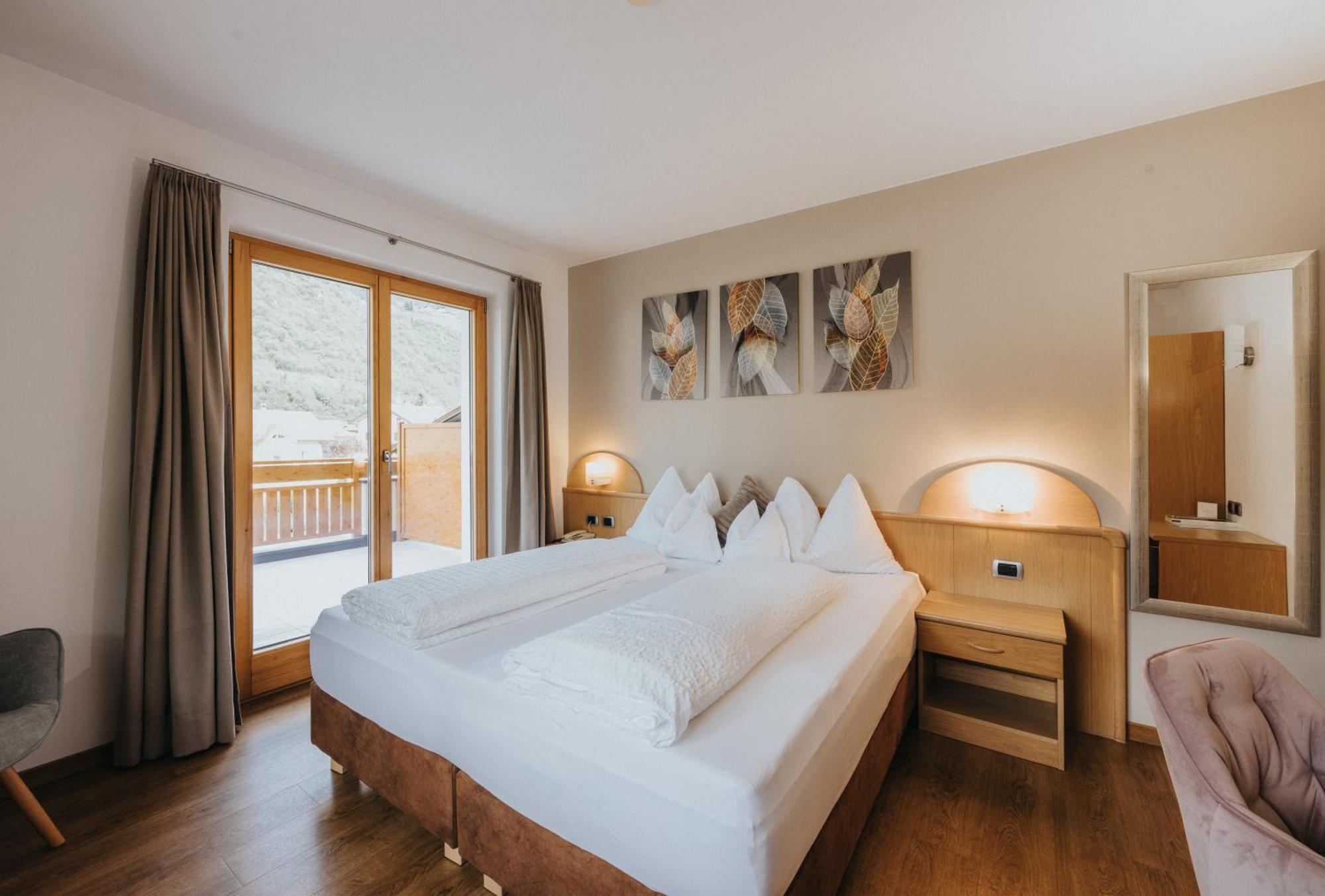 Hotel Bischofhof - Bistro Jasmin Киуза Екстериор снимка